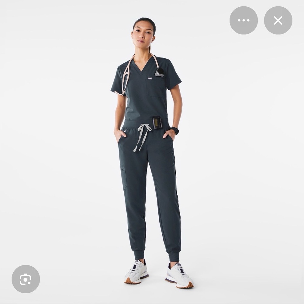 Figs The Jogger Set Bundle - image 6